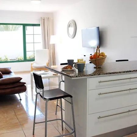 Beautiful Modern * Tías